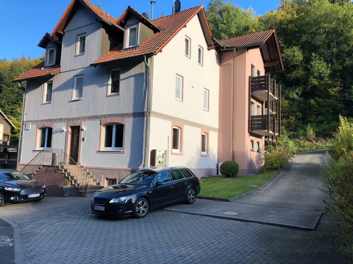 Zum Waldfrieden Hotell Neuhof  Exteriör bild